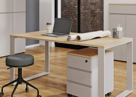 Kufenschreibtisch vito Lapito in Lindberg Eiche / Kaschmir